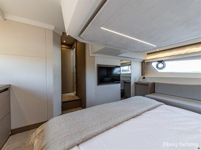 Prestige 460 - Flybridge