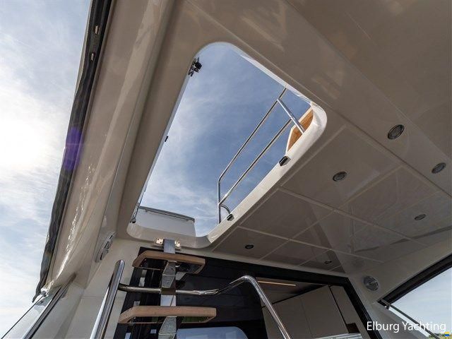 Prestige 460 - Flybridge