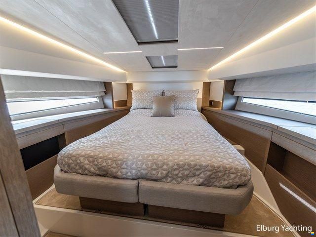 Prestige 460 - Flybridge