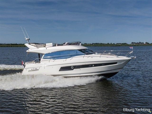 Prestige 460 - Flybridge