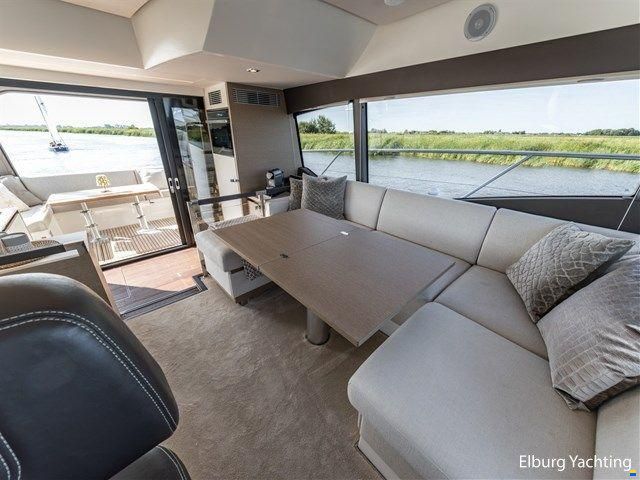Prestige 460 - Flybridge