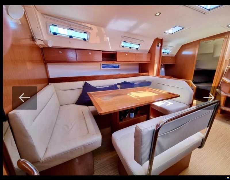 Bavaria 40 CRUISER - 2011