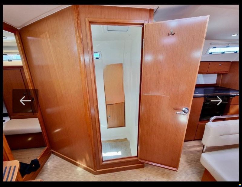 Bavaria 40 CRUISER - 2011