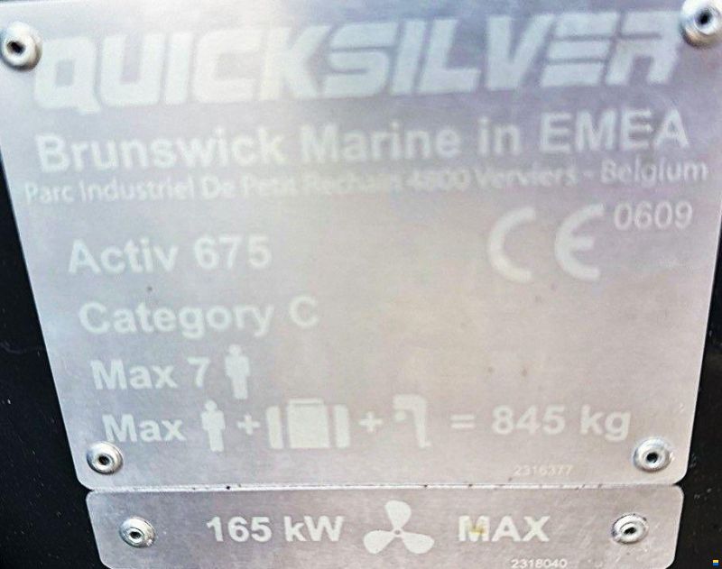 Quicksilver Activ 675 Cruiser med Mercury 150Hk Moto