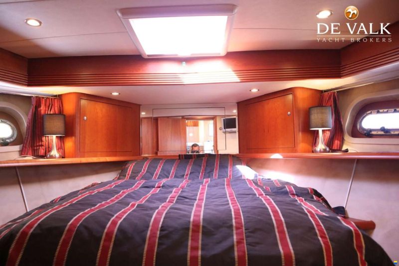 Van der Valk Continental 15.50 FR