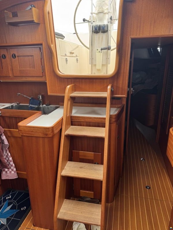 Hallberg-Rassy 36, MK1 (nr 235)