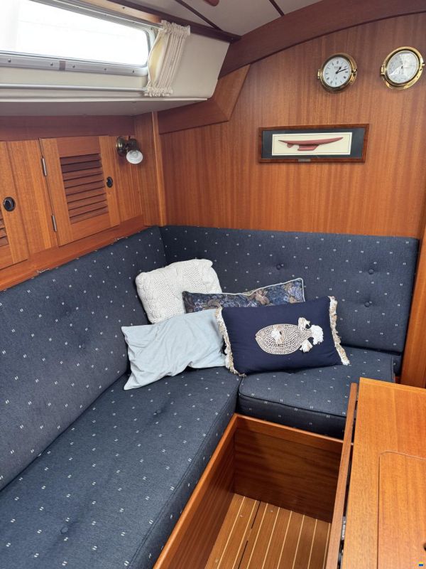 Hallberg-Rassy 36, MK1 (nr 235)
