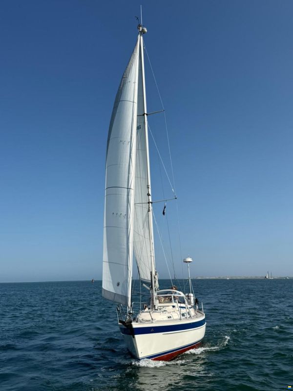 Hallberg-Rassy 36, MK1 (nr 235)