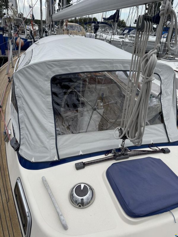 Hallberg-Rassy 36, MK1 (nr 235)