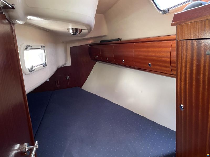 Bavaria 32