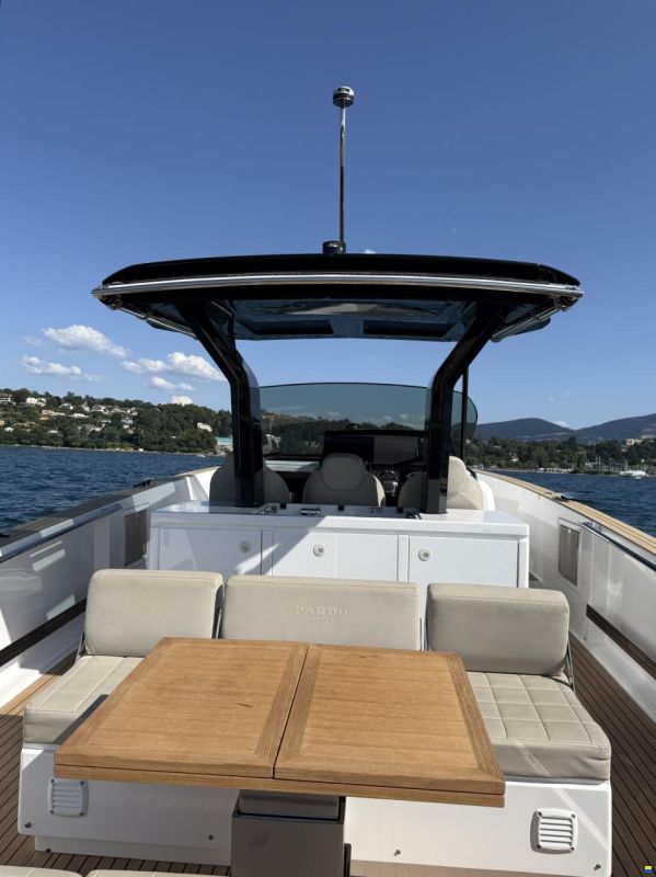 Pardo Yachts 38