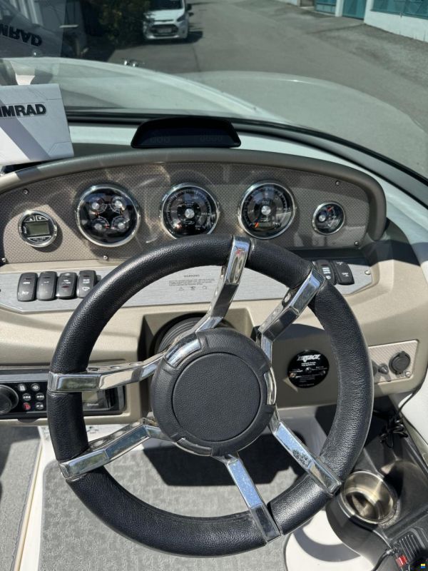 Regal 2100
