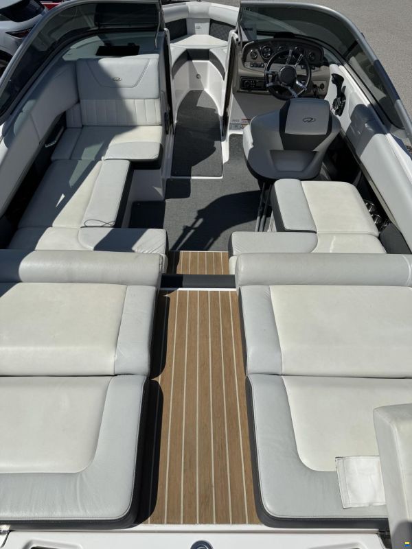 Regal 2100