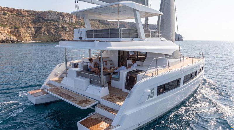 Aventura Yachts 48