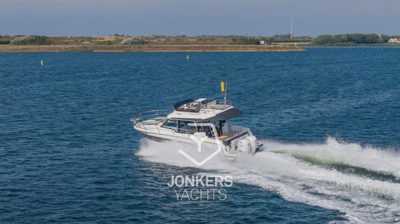 Jeanneau Merry Fisher 1095 Fly