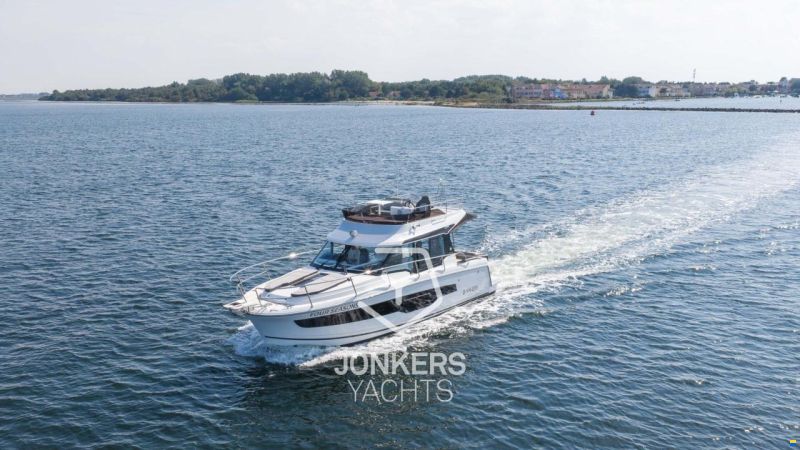 Jeanneau Merry Fisher 1095 Fly
