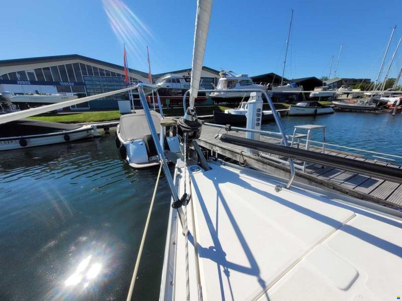 Bavaria 40-3
