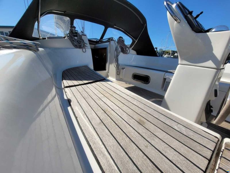 Bavaria 40-3