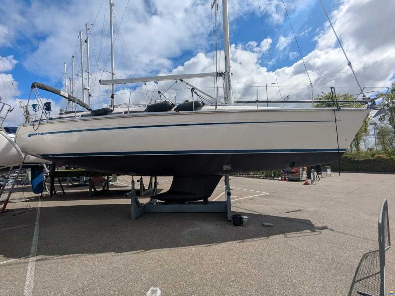 Bavaria 40-3