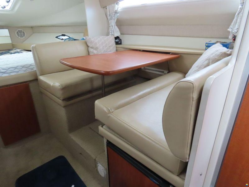 Bayliner 285