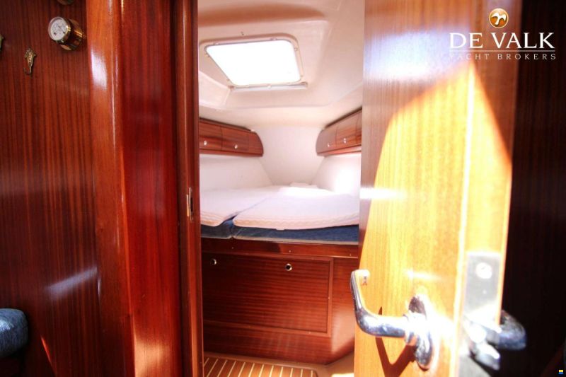 Bavaria 32