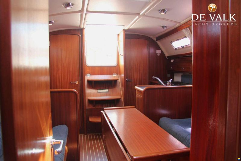 Bavaria 32