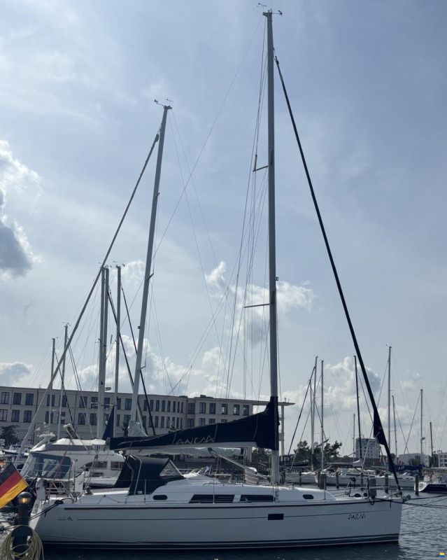 Hanse 370