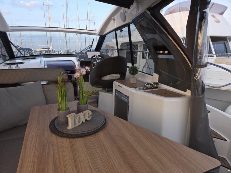Bavaria S33 HT