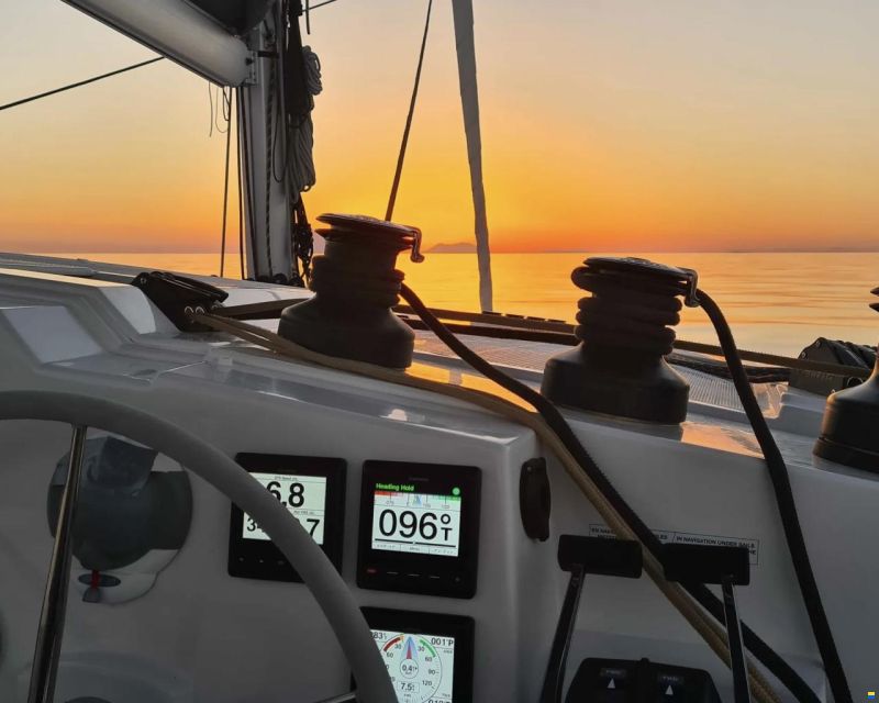 Fountaine Pajot Lucia 40