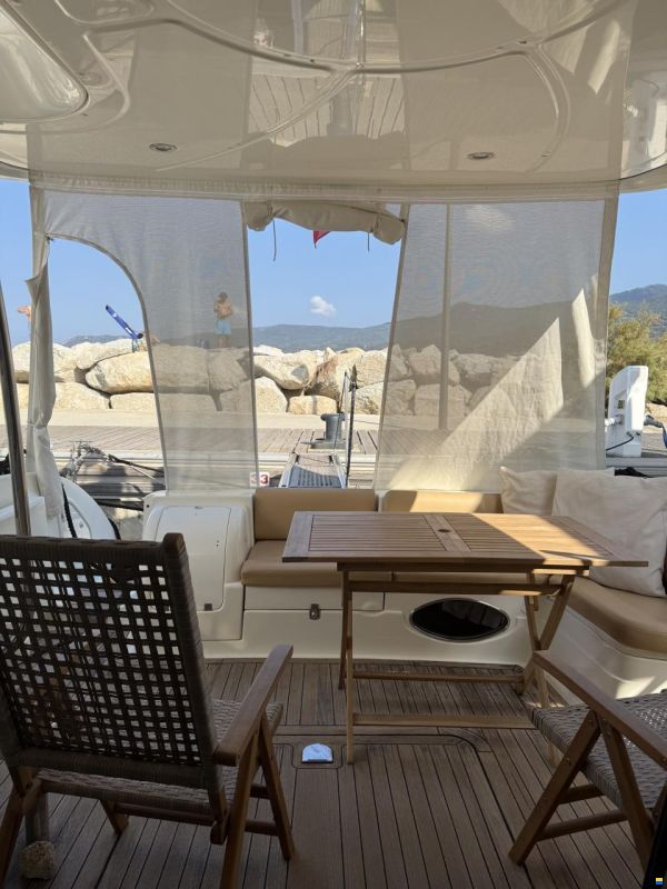Cranchi Atlantique 48