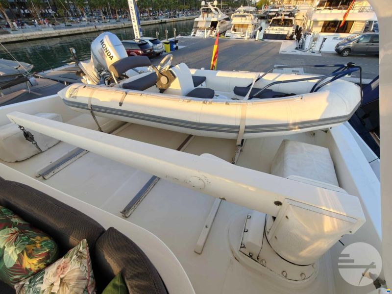 Sanlorenzo SL82