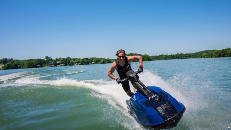 Yamaha WaveRunner SuperJet - 2027 Modell
