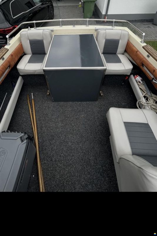Bayliner 1950 Quartermaster