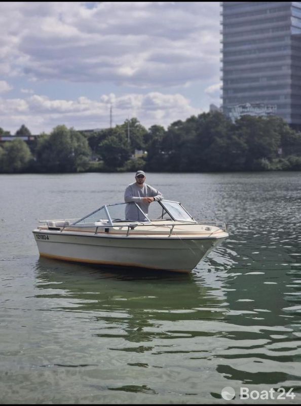 Bayliner 1950 Quartermaster