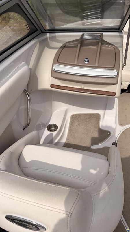 Glastron 215GLS
