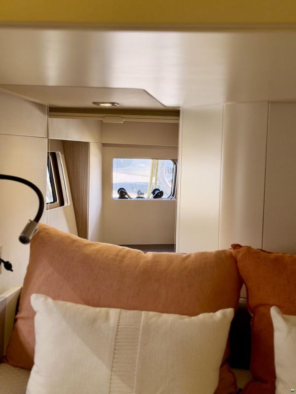 Beneteau OCEANIS YACHT 62