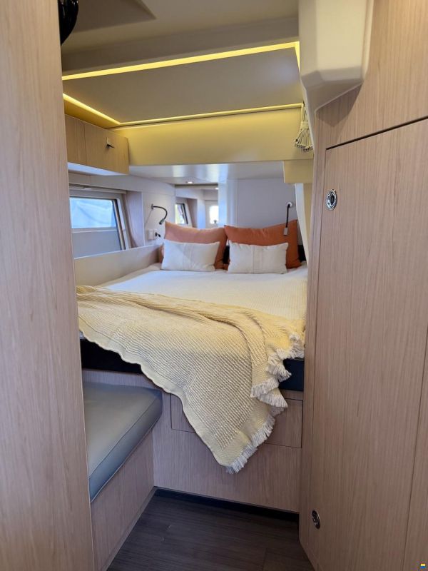 Beneteau OCEANIS YACHT 62