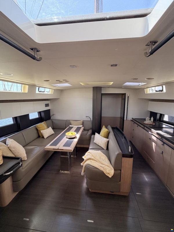 Beneteau OCEANIS YACHT 62