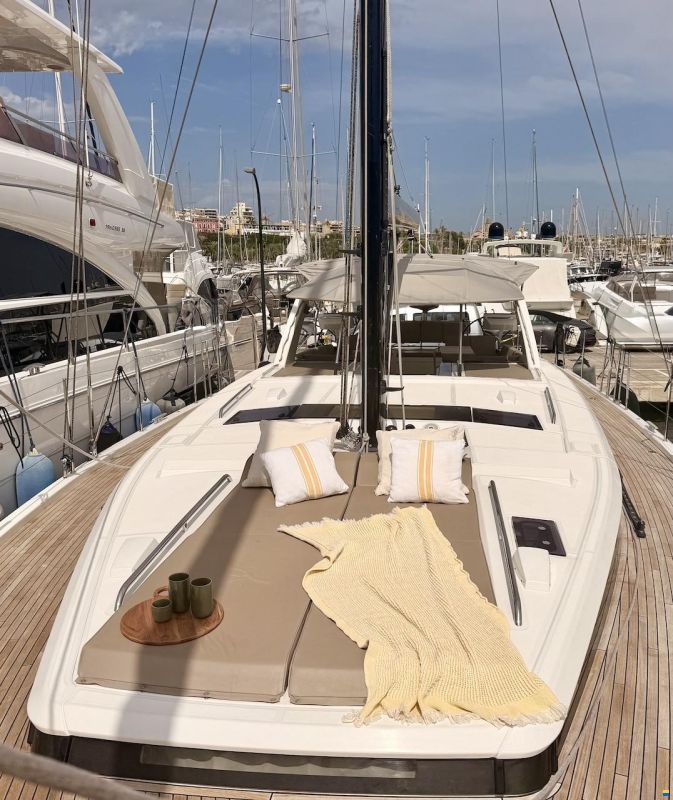 Beneteau OCEANIS YACHT 62
