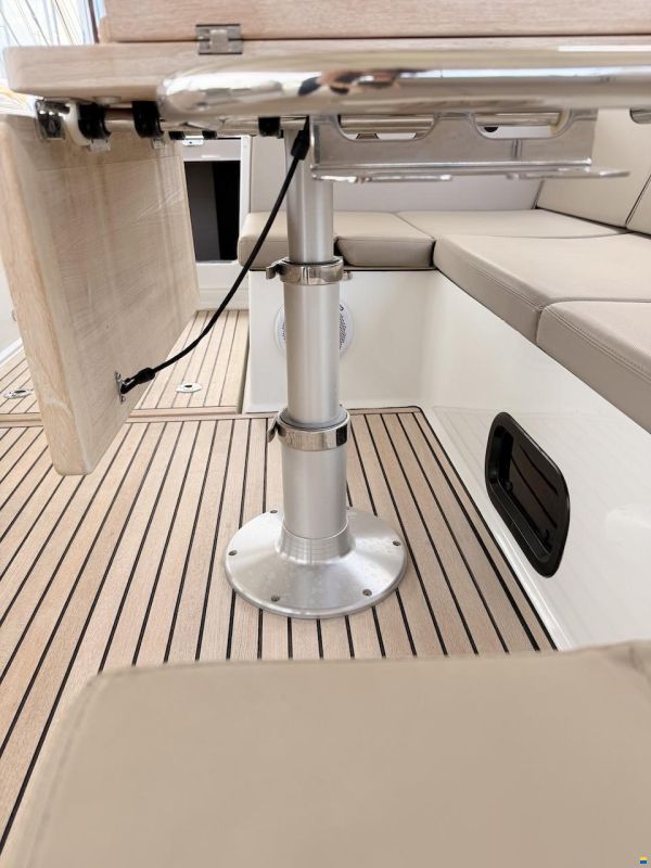 Beneteau OCEANIS YACHT 62