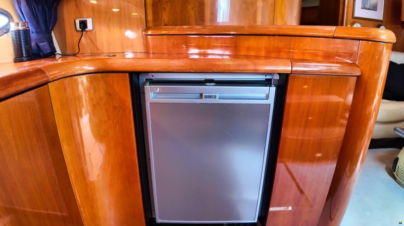Sunseeker Camargue 50