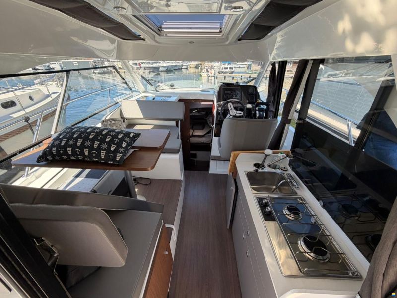 Beneteau Antares 9 OB