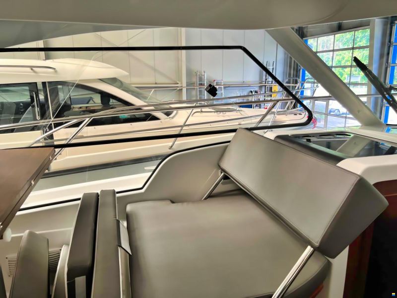 Beneteau Antares 9 OB