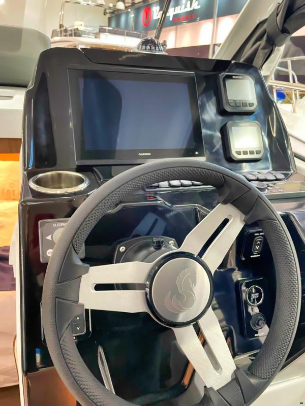 Beneteau Antares 9 OB