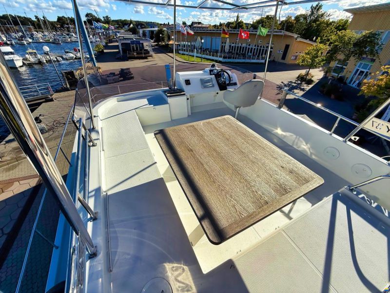Fountaine Pajot MY 37