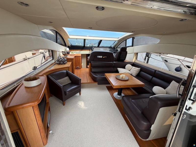 Sunseeker Predator 62