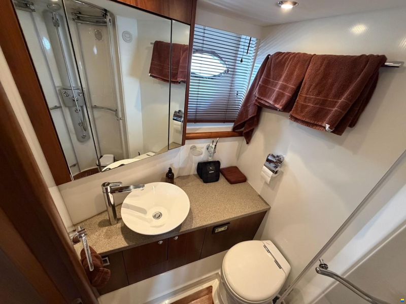 Sunseeker Predator 62