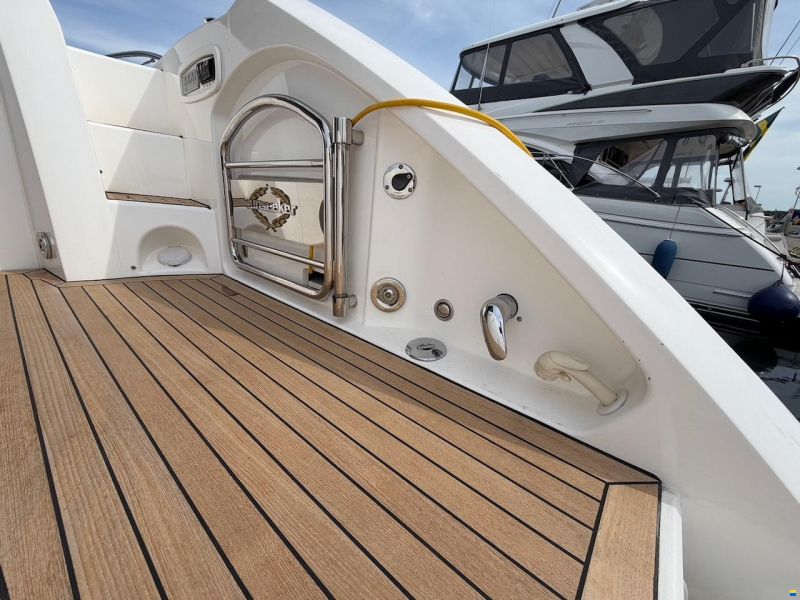 Sunseeker Predator 62