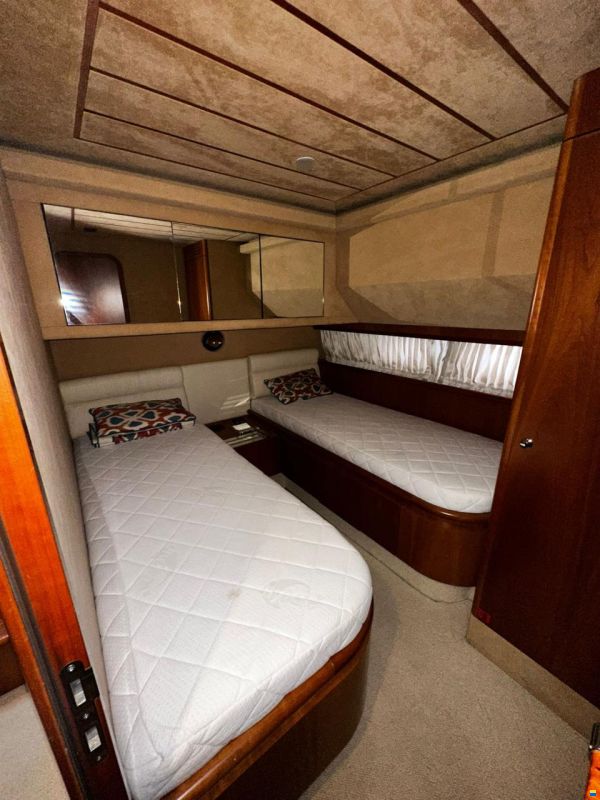 Ferretti 680