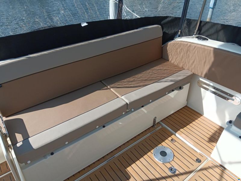 Quicksilver Activ 755 Weekend